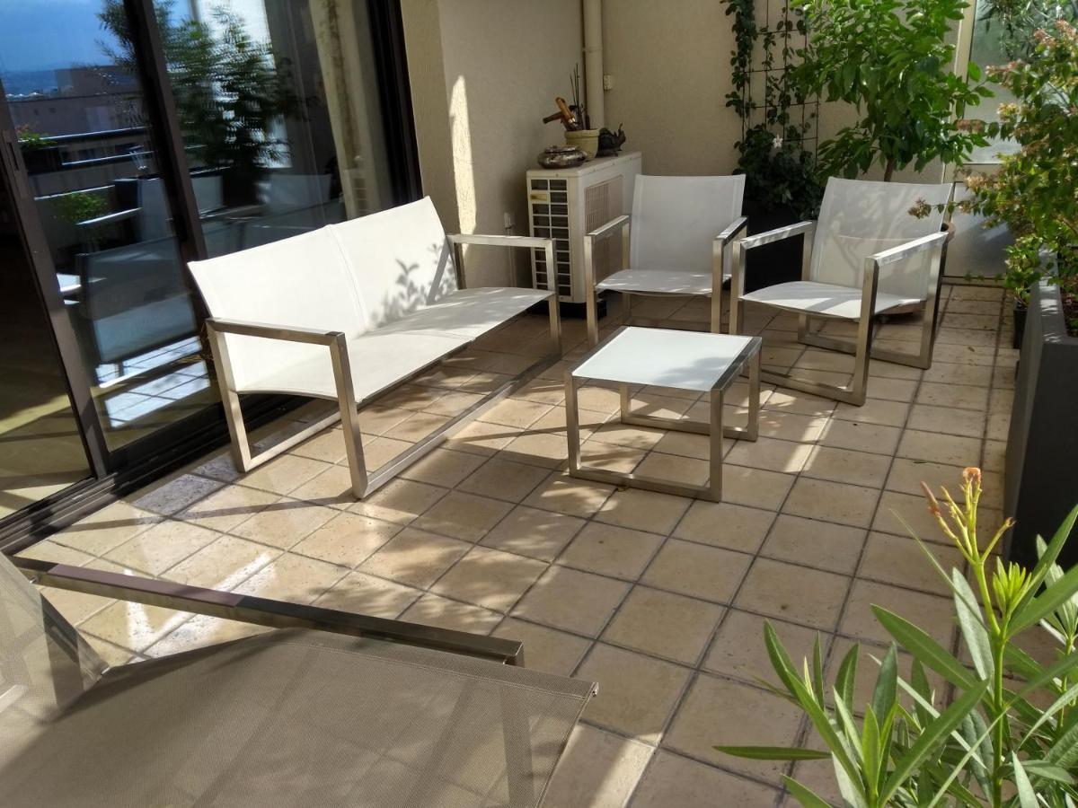 Jolie Chambre A Louer - Vue Imprenable Lyon Bagian luar foto